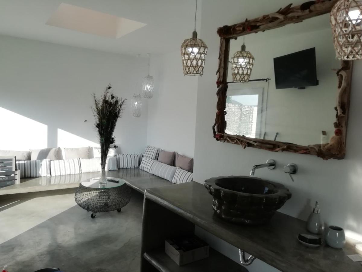 Studio Farma Zefiria Luaran gambar